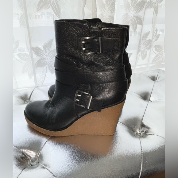 BCBG GÉNÉRATION BOOTIES - Picture 3 of 14